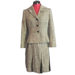 Kasper Skirt Suit Women's Size 8P Black & Grey Tweed Wool & Silk 2-Piece Set